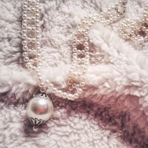 Faux pearl necklace length 12in